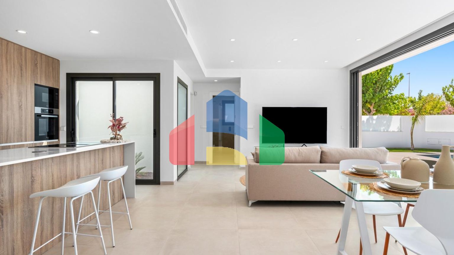 НОВЫЕ ВИЛЛЫ В ЛОС АЛЬКАСАРЕС