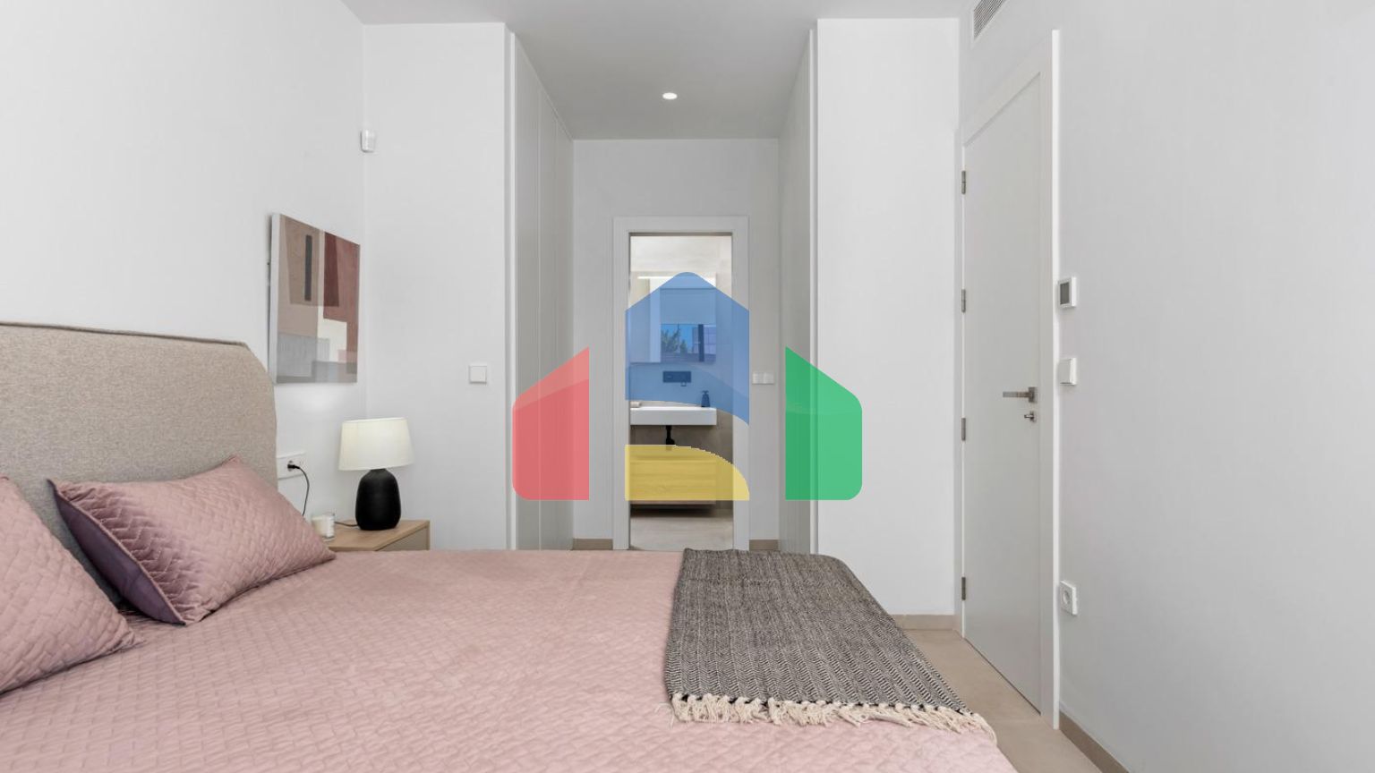 НОВЫЕ ВИЛЛЫ В ЛОС АЛЬКАСАРЕС