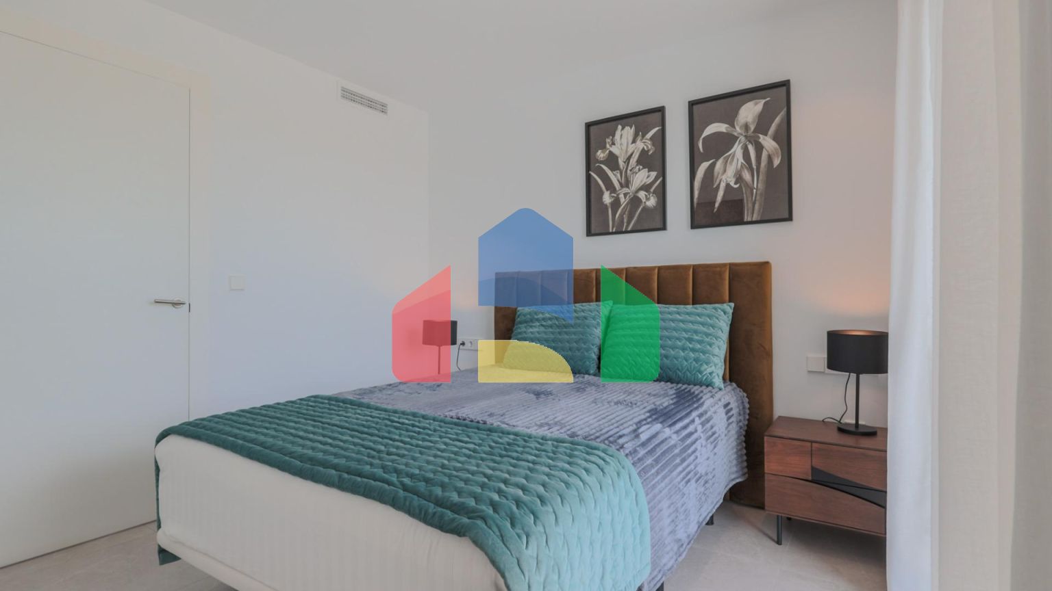 Роскошные виллы новой постройки в Santa Rosalía Lake and Life Resort, Мурсия