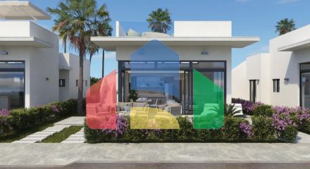 Villa with 3 bedrooms next to the Alhama golf course in Murcia