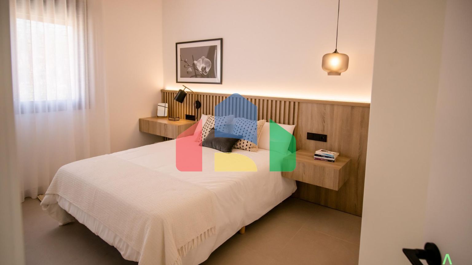 НОВЫЕ КВАРТИРЫ В КОНДАДО-ДЕ-АЛЬХАМА ГОЛЬФ-ПОЛЕ