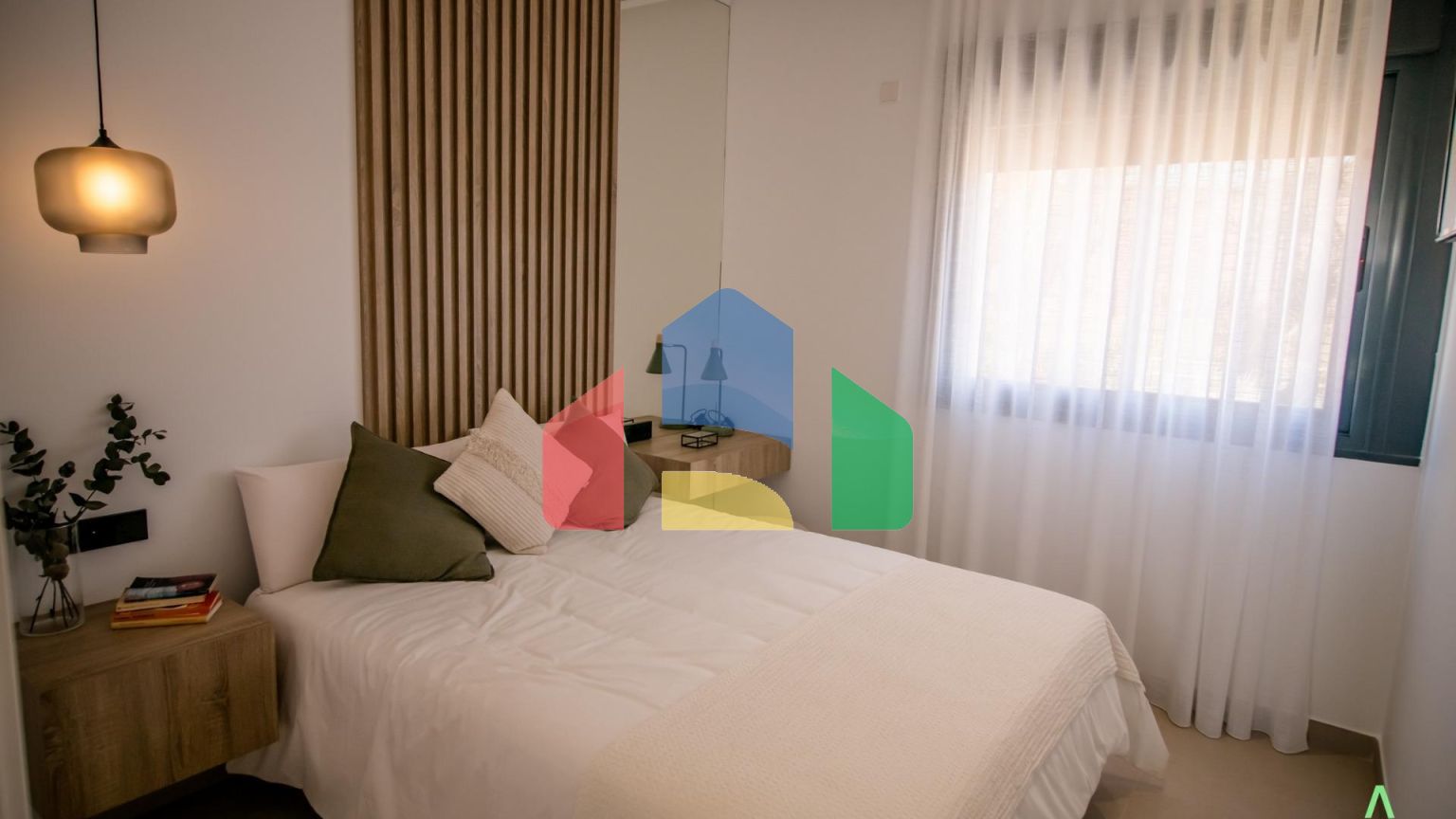 НОВЫЕ КВАРТИРЫ В КОНДАДО-ДЕ-АЛЬХАМА ГОЛЬФ-ПОЛЕ