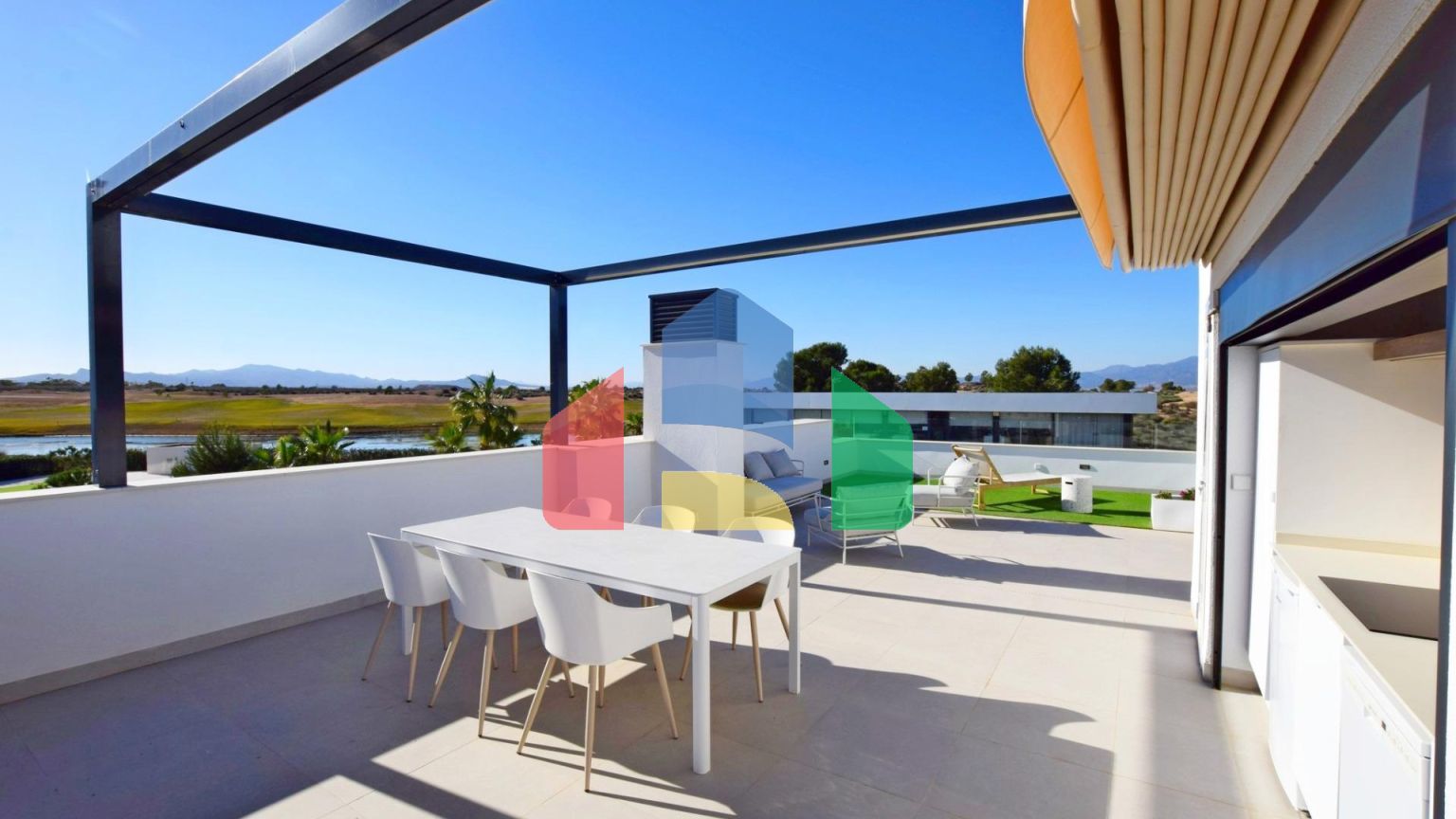 НОВЫЕ ВИЛЛЫ В КОНДАДО-ДЕ-АЛЬХАМА С ГОЛЬФ-ПОЛЕМ