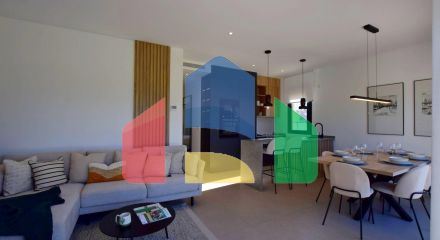 НОВЫЕ ВИЛЛЫ В КОНДАДО-ДЕ-АЛЬХАМА С ГОЛЬФ-ПОЛЕМ