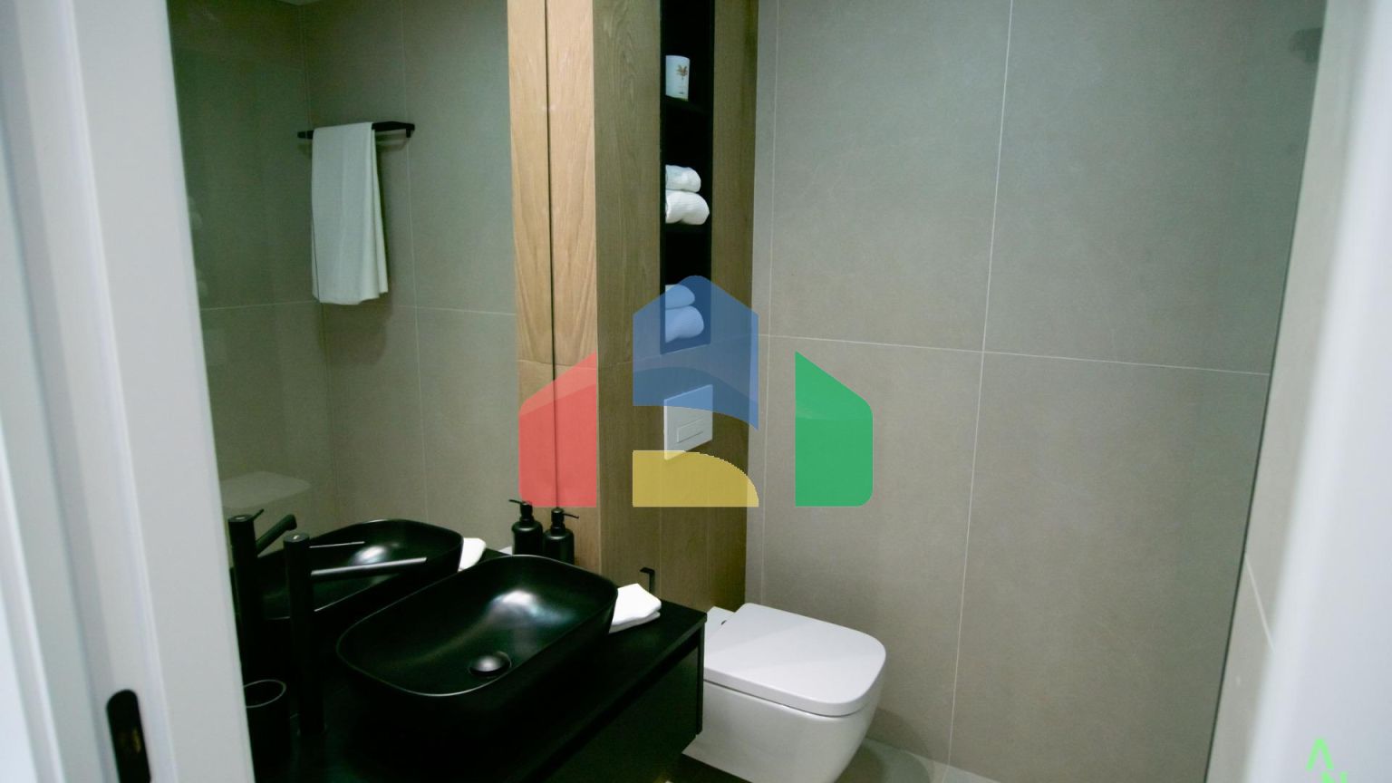 НОВЫЕ КВАРТИРЫ В КОНДАДО-ДЕ-АЛЬХАМА ГОЛЬФ-ПОЛЕ