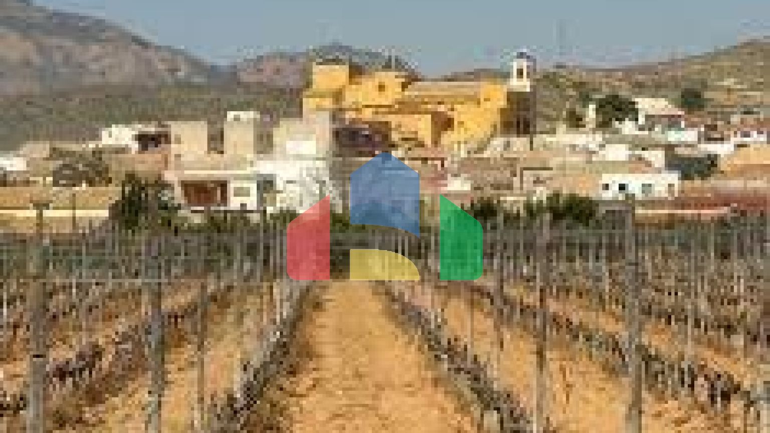 НОВЫЕ БУНГАЛO КВАРТИРЫ В ХОНДОН-ДЕ-ЛАС-НЬЕВЕС