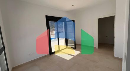 НОВАЯ ВИЛЛА В ХОНДОН ДЕ ЛАС НЬЕВЕС