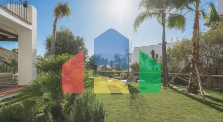 Прекрасная 2-спальная квартира с террасой в Бенахависе.