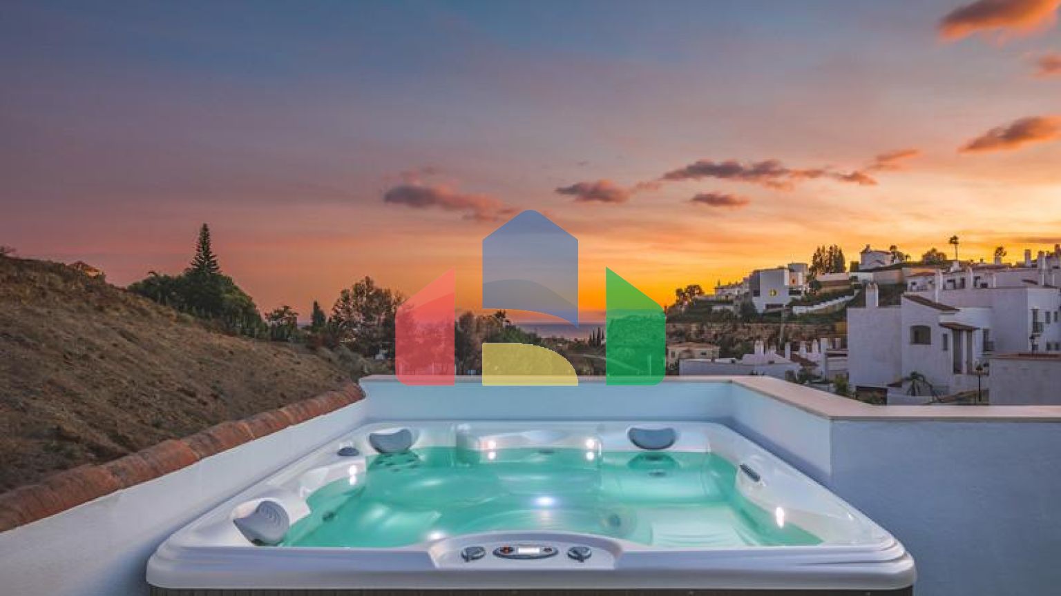 Прекрасная 2-спальная квартира с террасой в Бенахависе.