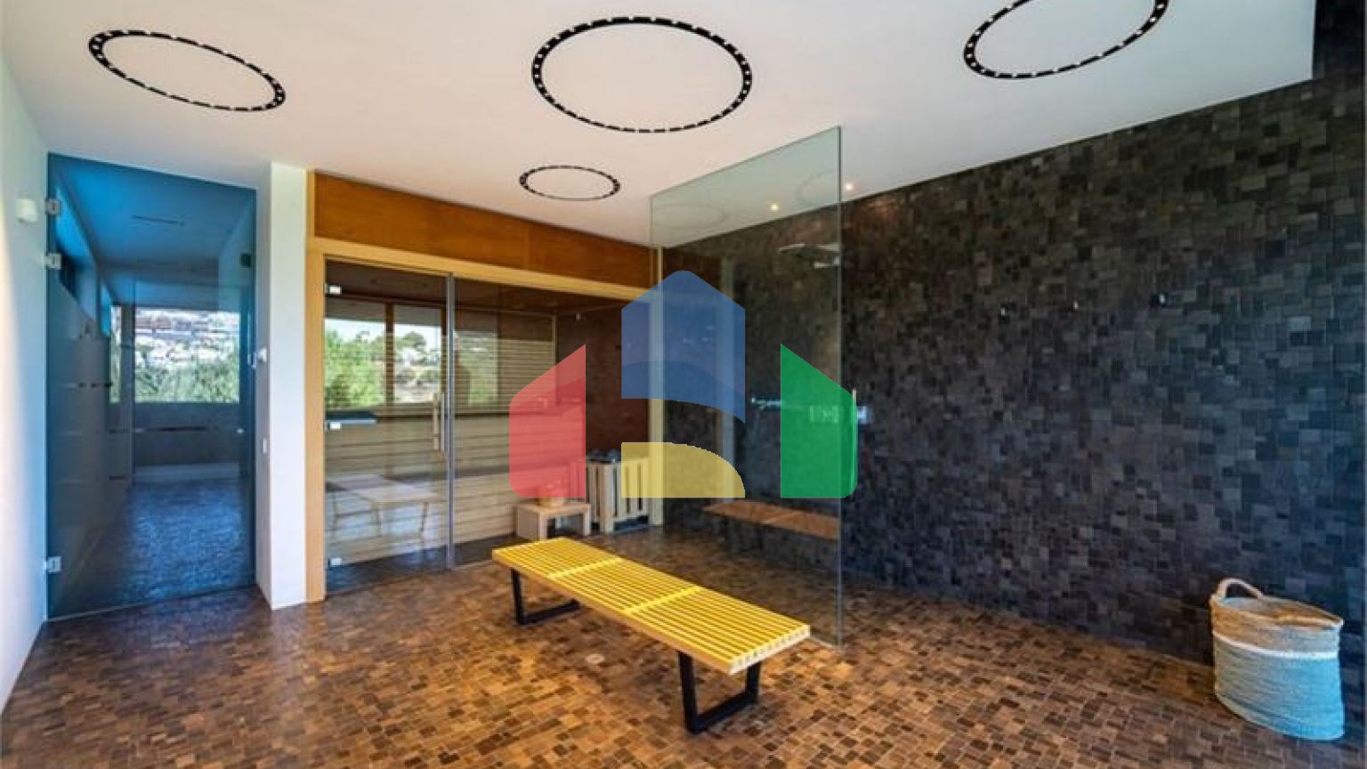 Роскошная Экологичная Вилла с Панорамным Видом в Ла-Кинта