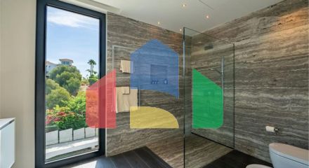 Роскошная Экологичная Вилла с Панорамным Видом в Ла-Кинта