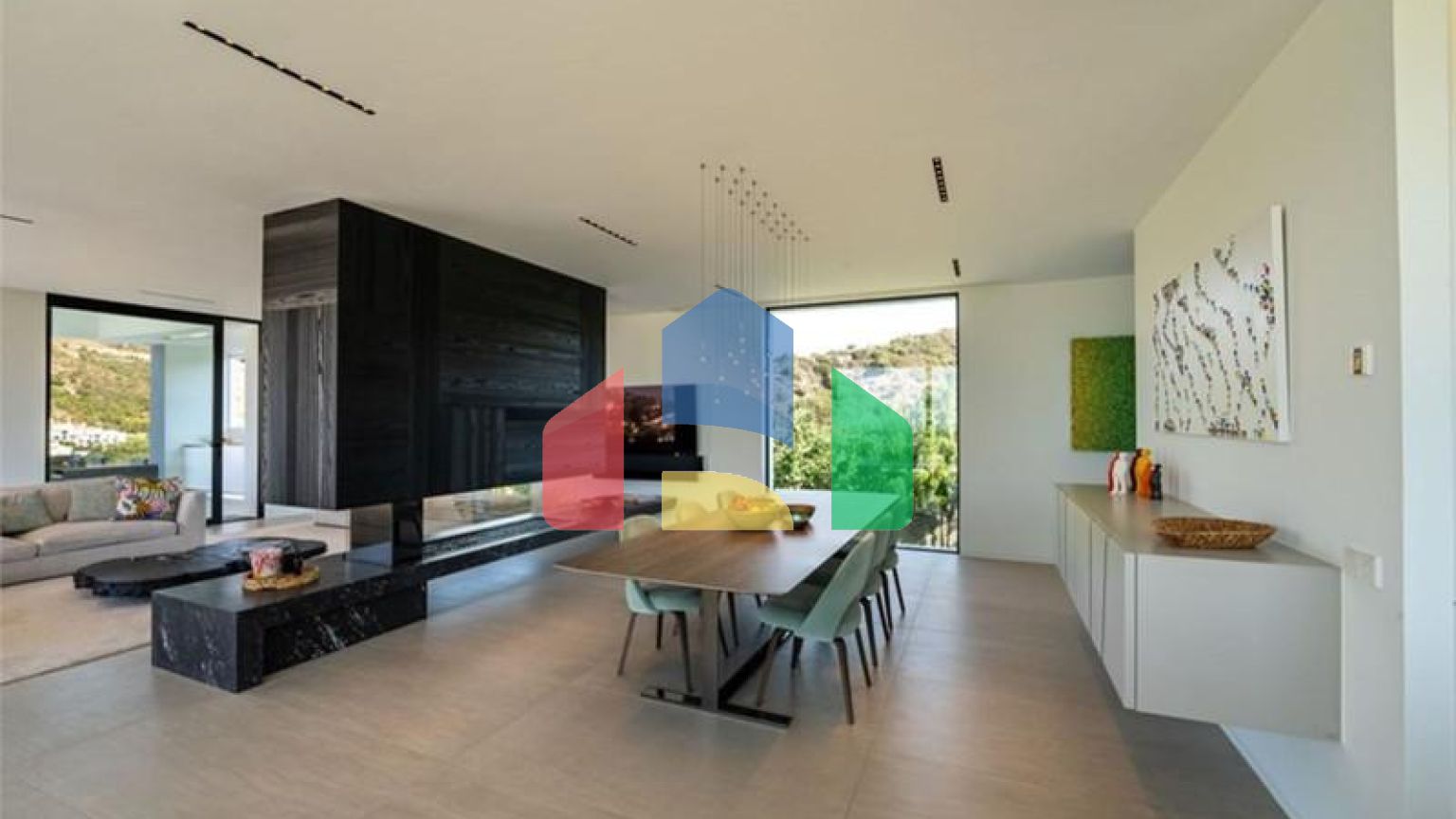 Роскошная Экологичная Вилла с Панорамным Видом в Ла-Кинта