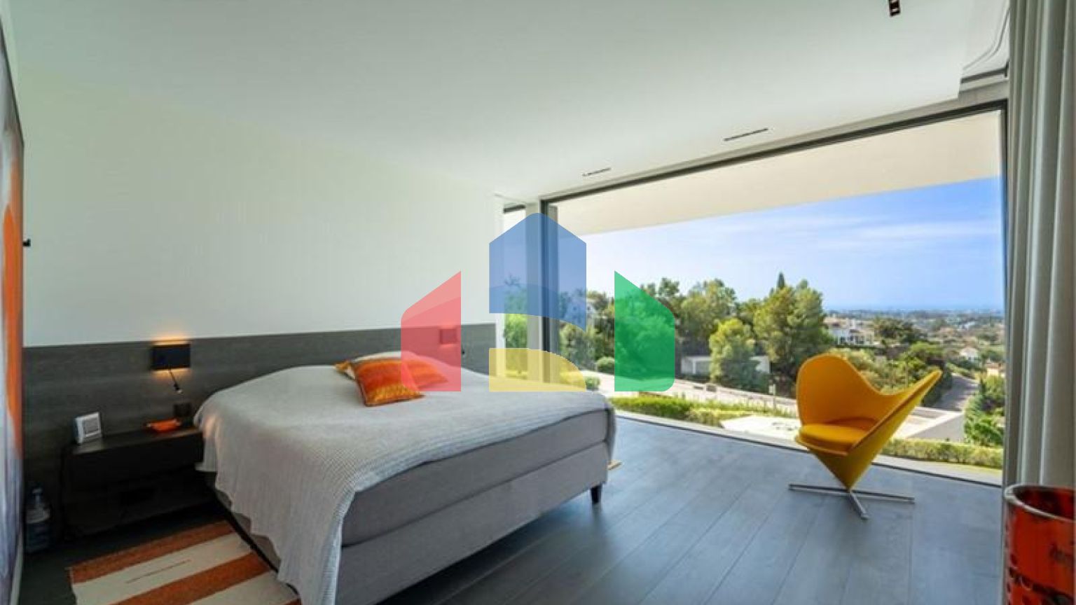 Роскошная Экологичная Вилла с Панорамным Видом в Ла-Кинта