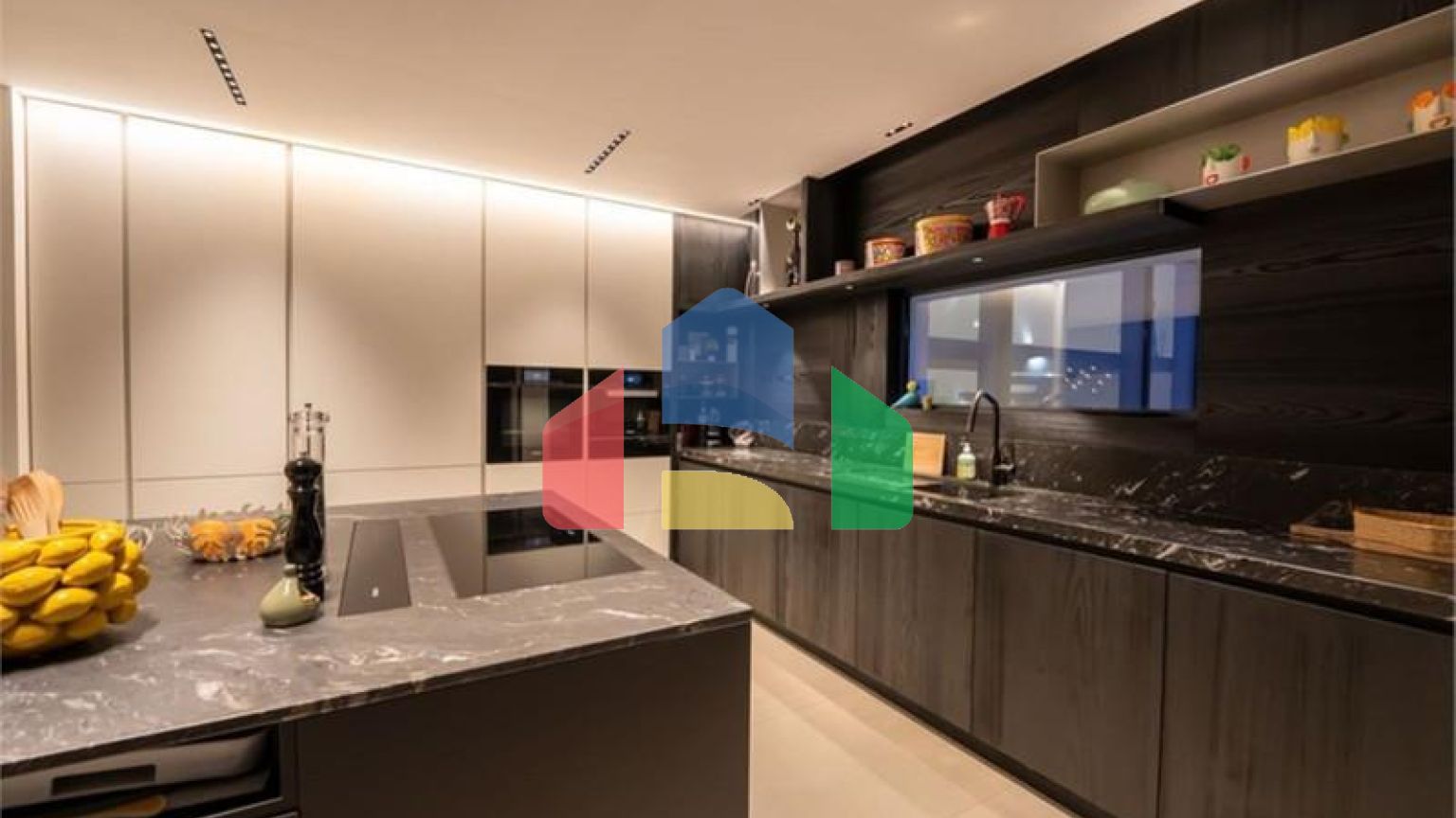 Роскошная Экологичная Вилла с Панорамным Видом в Ла-Кинта