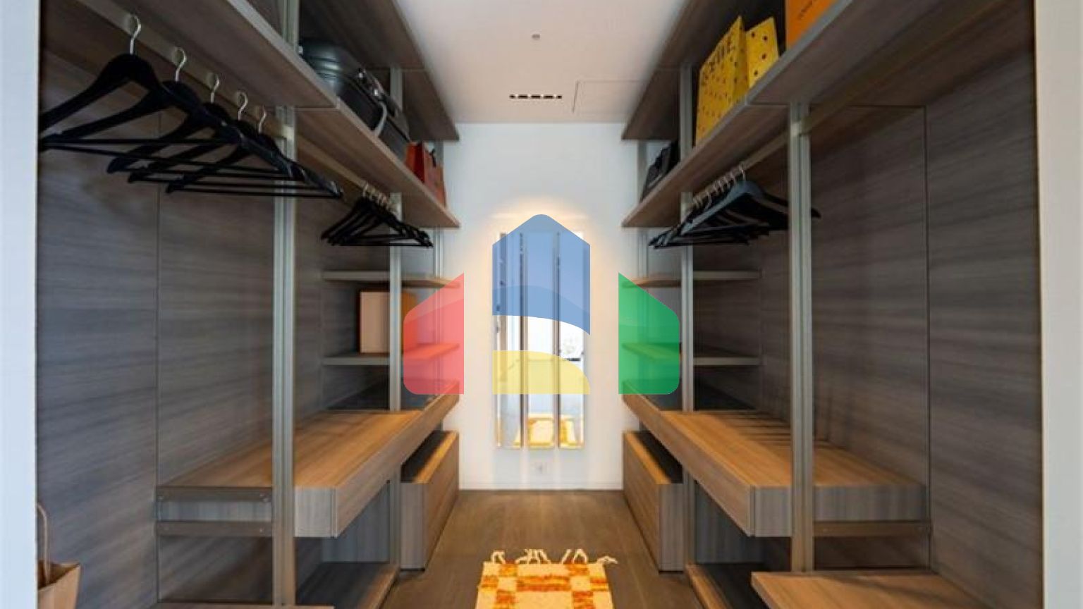 Роскошная Экологичная Вилла с Панорамным Видом в Ла-Кинта