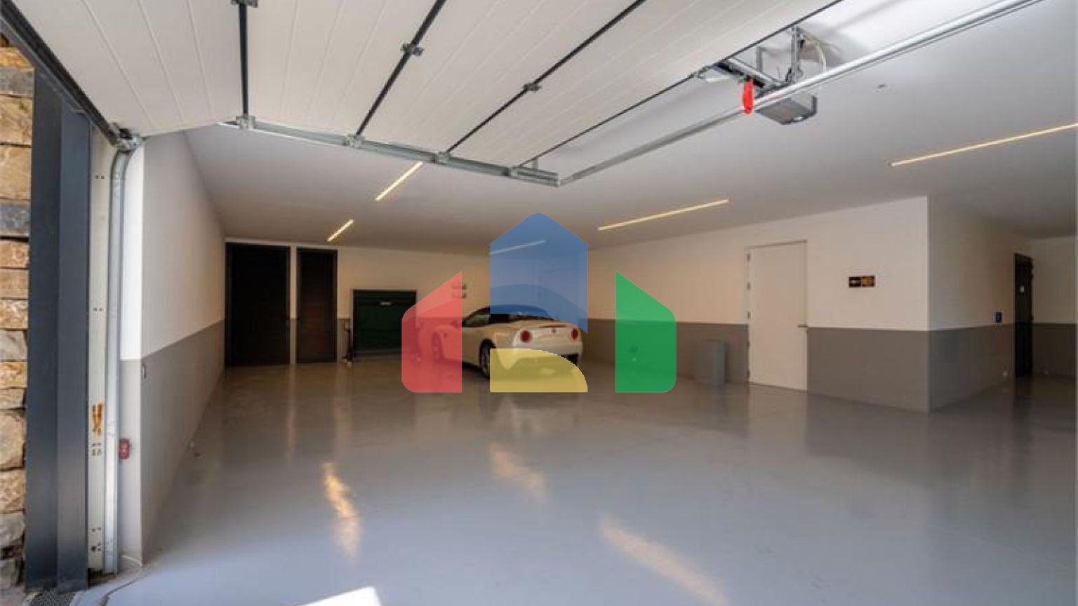 Роскошная Экологичная Вилла с Панорамным Видом в Ла-Кинта