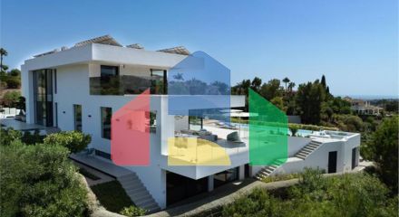 Роскошная Экологичная Вилла с Панорамным Видом в Ла-Кинта