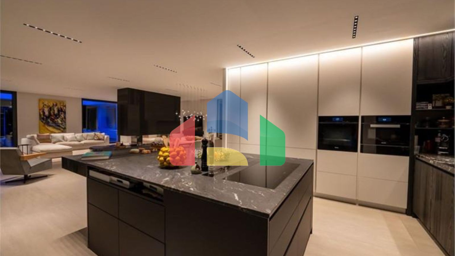 Роскошная Экологичная Вилла с Панорамным Видом в Ла-Кинта