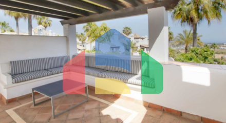 Роскошный Таунхаус с Панорамными Видами в Элитном Комплексе в Бенаавис Роскошный Таунхаус с Панорамными Видами в Элитном Комплексе в Бенаавис