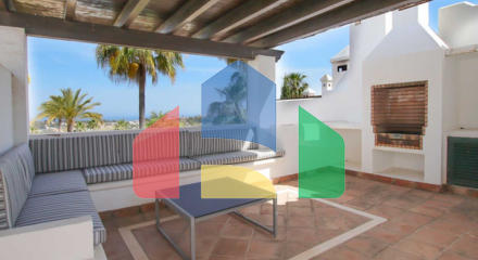 Роскошный Таунхаус с Панорамными Видами в Элитном Комплексе в Бенаавис Роскошный Таунхаус с Панорамными Видами в Элитном Комплексе в Бенаавис