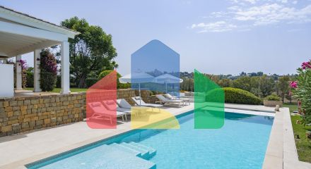 Изысканная обновленная вилла в Эль Параисо Альто Изысканная обновленная вилла в Эль Параисо Альто