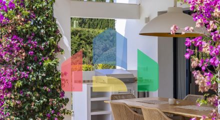 Изысканная обновленная вилла в Эль Параисо Альто Изысканная обновленная вилла в Эль Параисо Альто