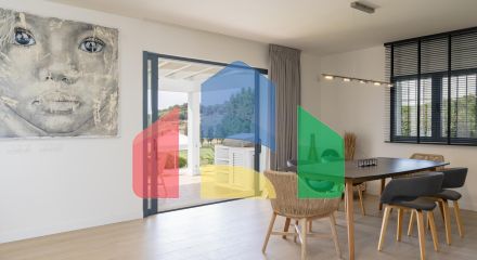 Изысканная обновленная вилла в Эль Параисо Альто