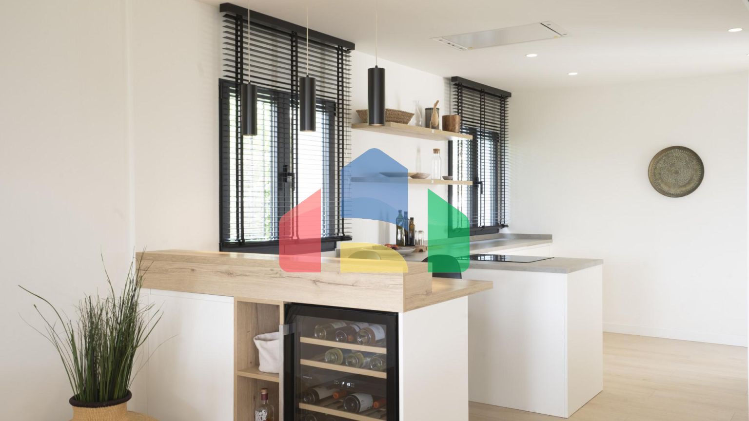 Изысканная обновленная вилла в Эль Параисо Альто