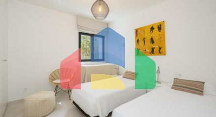 Изысканная обновленная вилла в Эль Параисо Альто