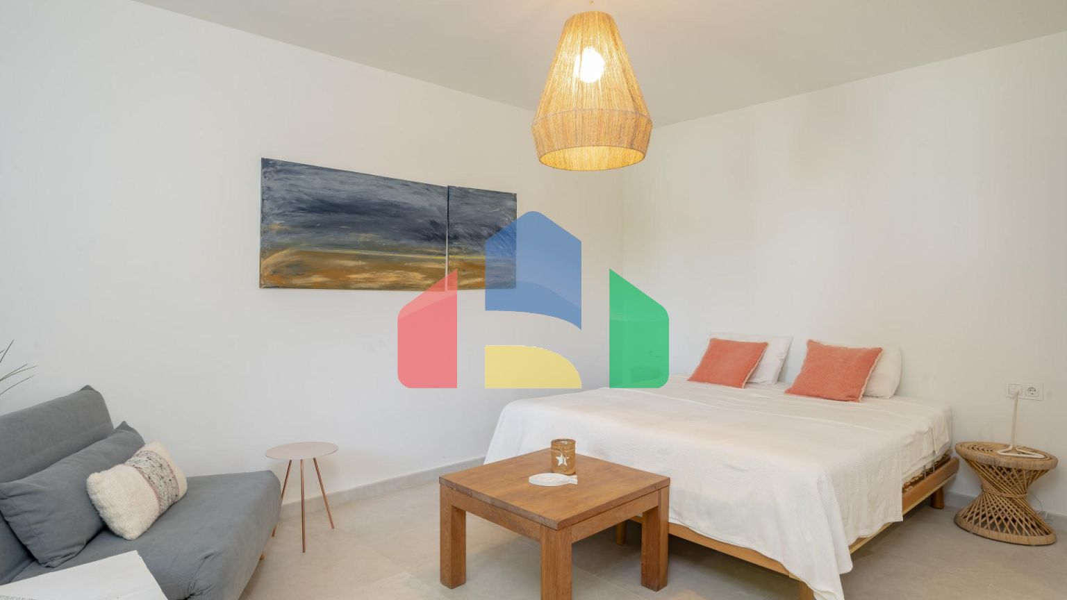 Изысканная обновленная вилла в Эль Параисо Альто