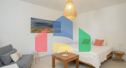 Изысканная обновленная вилла в Эль Параисо Альто