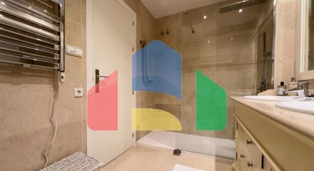 Просторная квартира с частным садом и прямым выходом к бассейну в Los Arqueros Golf & Country Club Просторная квартира с частным садом и прямым выходом к бассейну в Los Arqueros Golf & Country Club