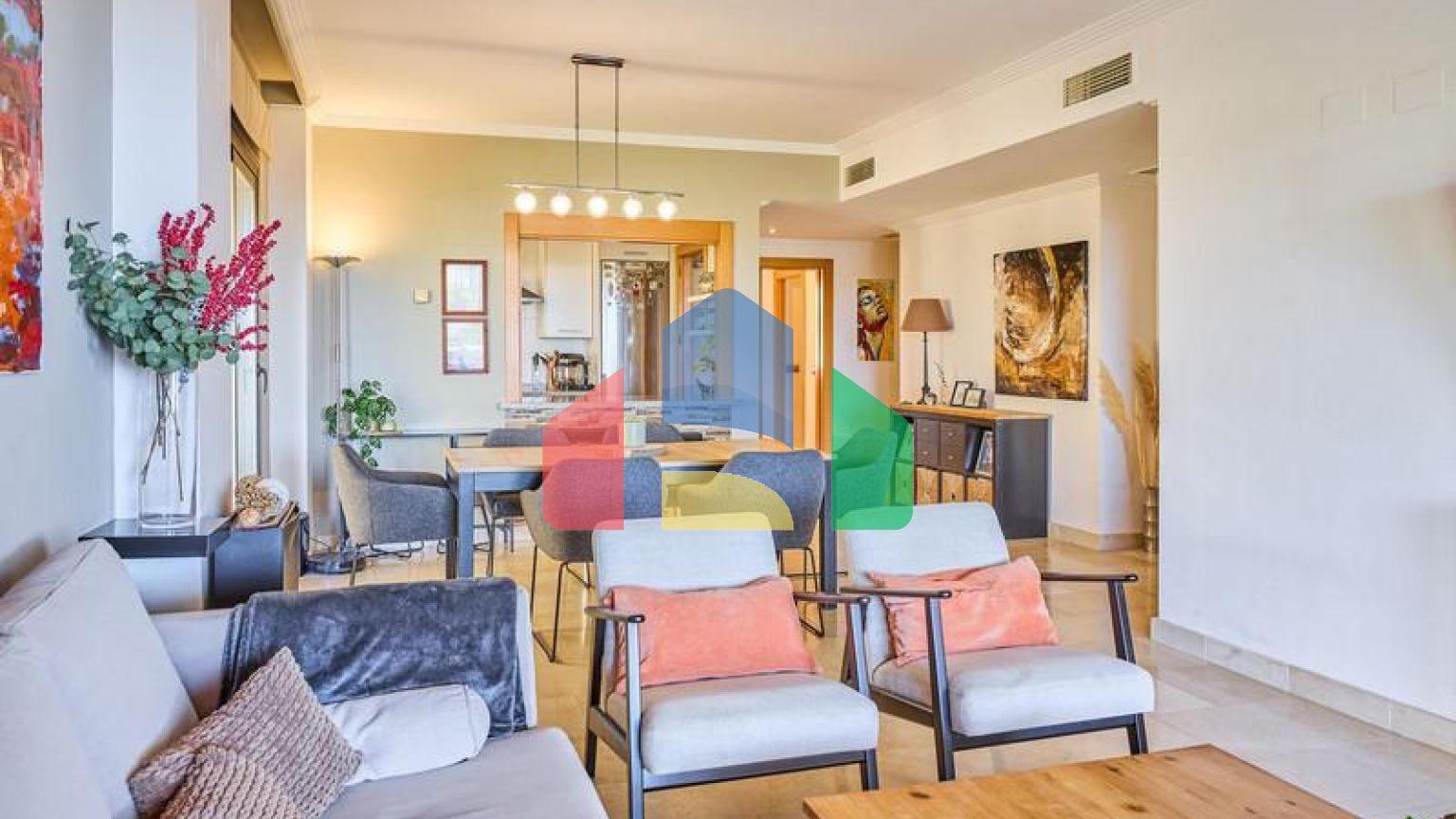 Квартира на первом этаже на продажу в Бенахависе