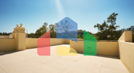 Элегантный таунхаус с 3 спальнями в La Quinta Hills с панорамными видами на гольф-поле.