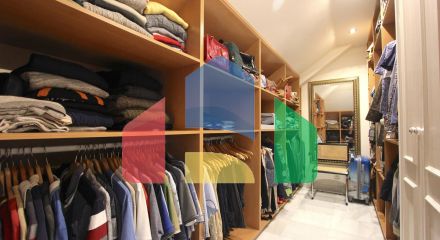 Просторный пентхаус с панорамным видом на море в Бенаависе