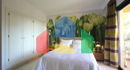 Просторный пентхаус с панорамным видом на море в Бенаависе