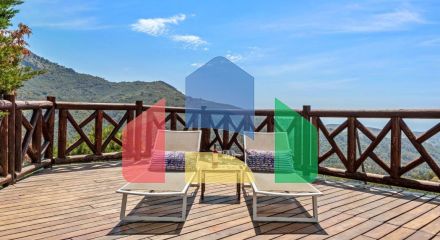 Роскошная вилла с панорамным видом в Бенахависе