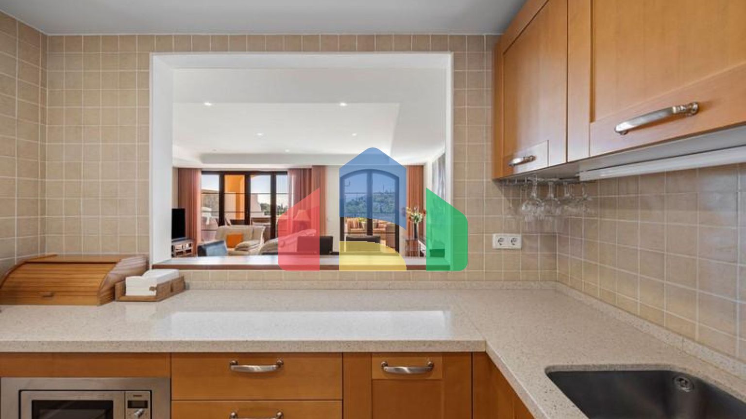 Таунхаус на продажу в Los Arqueros