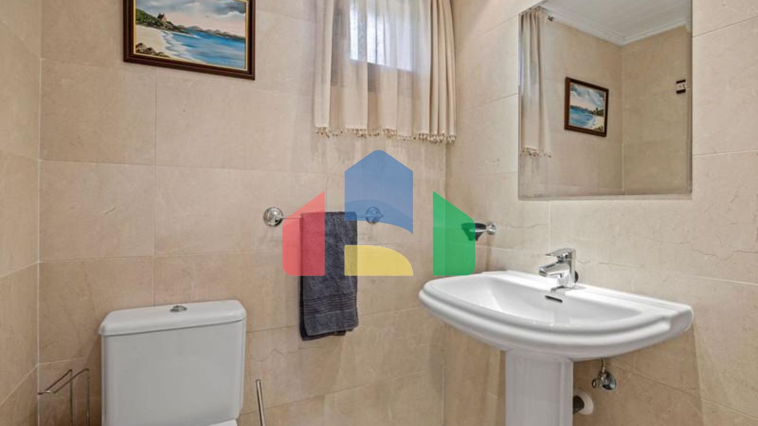 Таунхаус на продажу в Los Arqueros