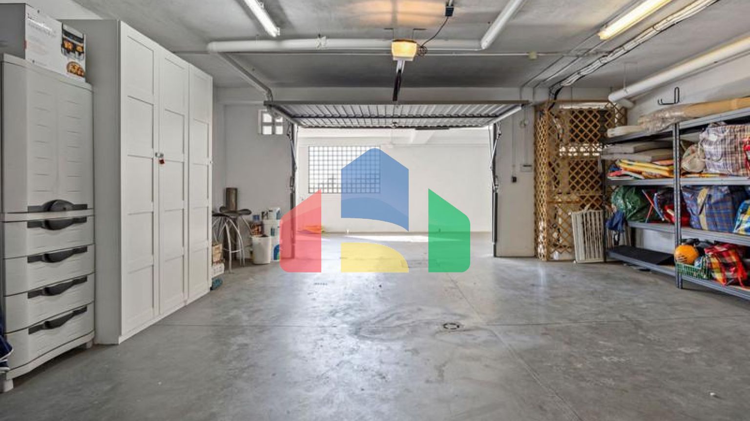 Таунхаус на продажу в Los Arqueros