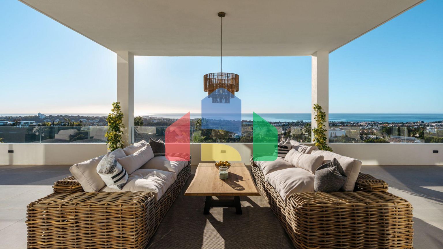 Эксклюзивная роскошная резиденция с панорамным видом в Benahavis