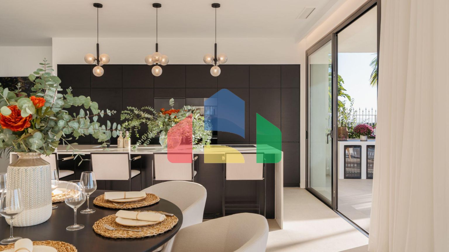 Эксклюзивная роскошная резиденция с панорамным видом в Benahavis