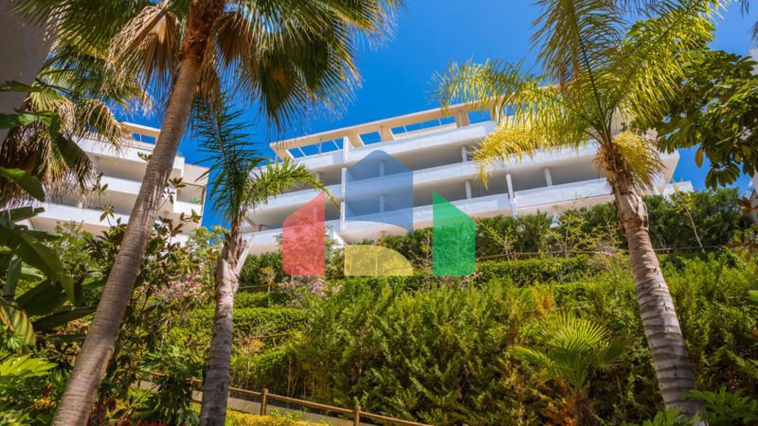 Пентхаус на продажу в Бенахависе