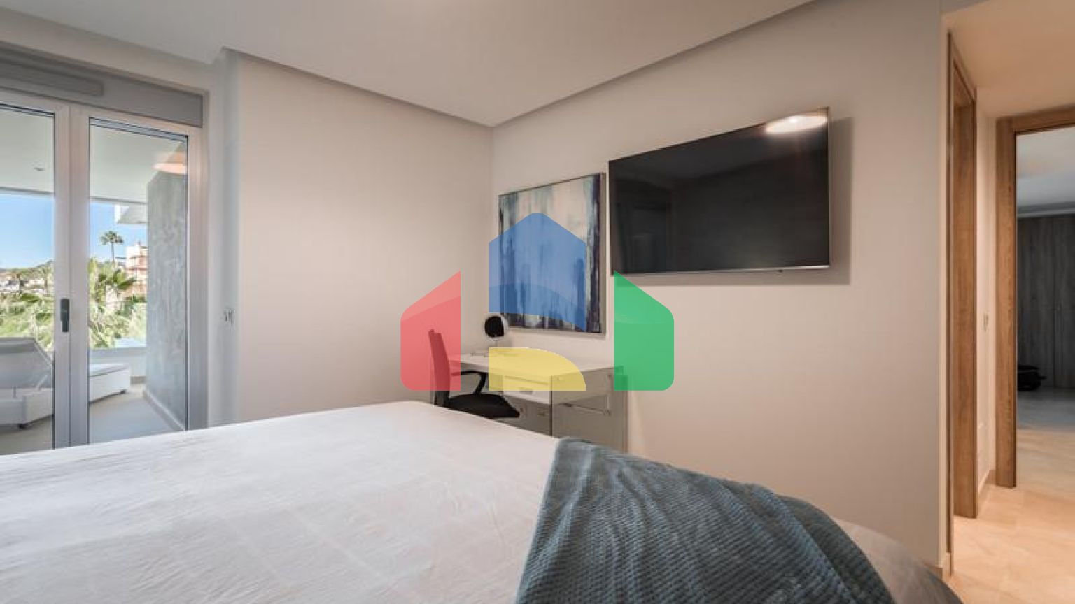 Пентхаус на продажу в Бенахависе