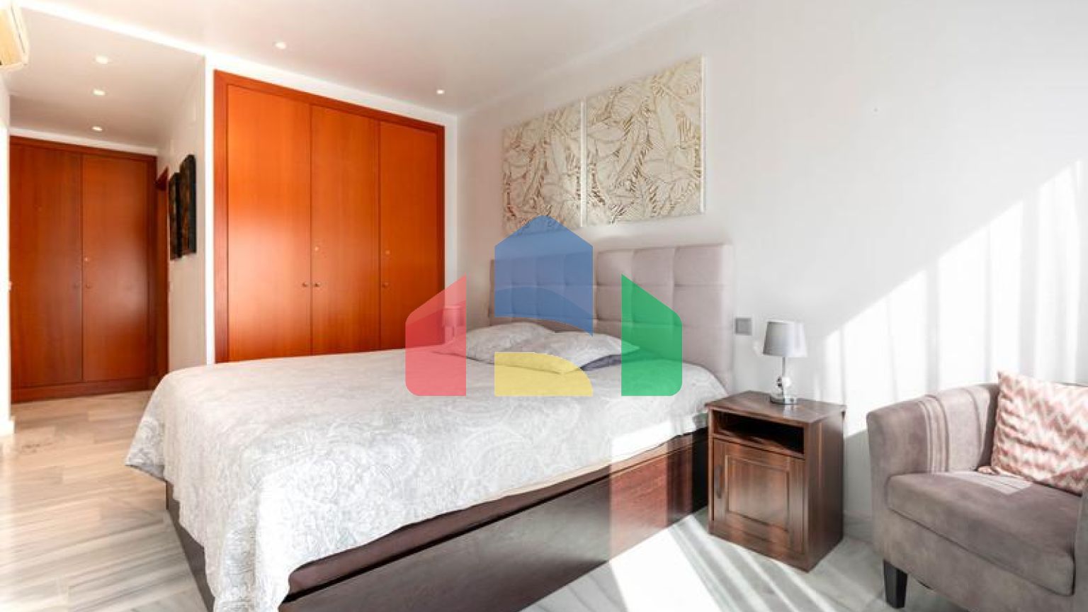 Дуплекс в Бенахависе