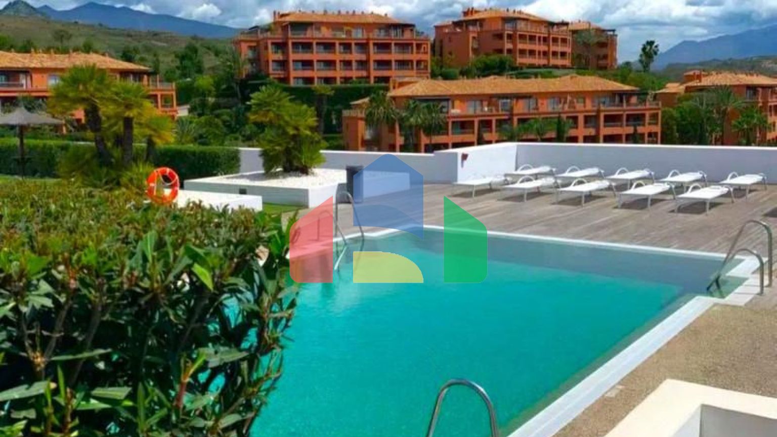 Апартаменты в Benahavis ID LF0857