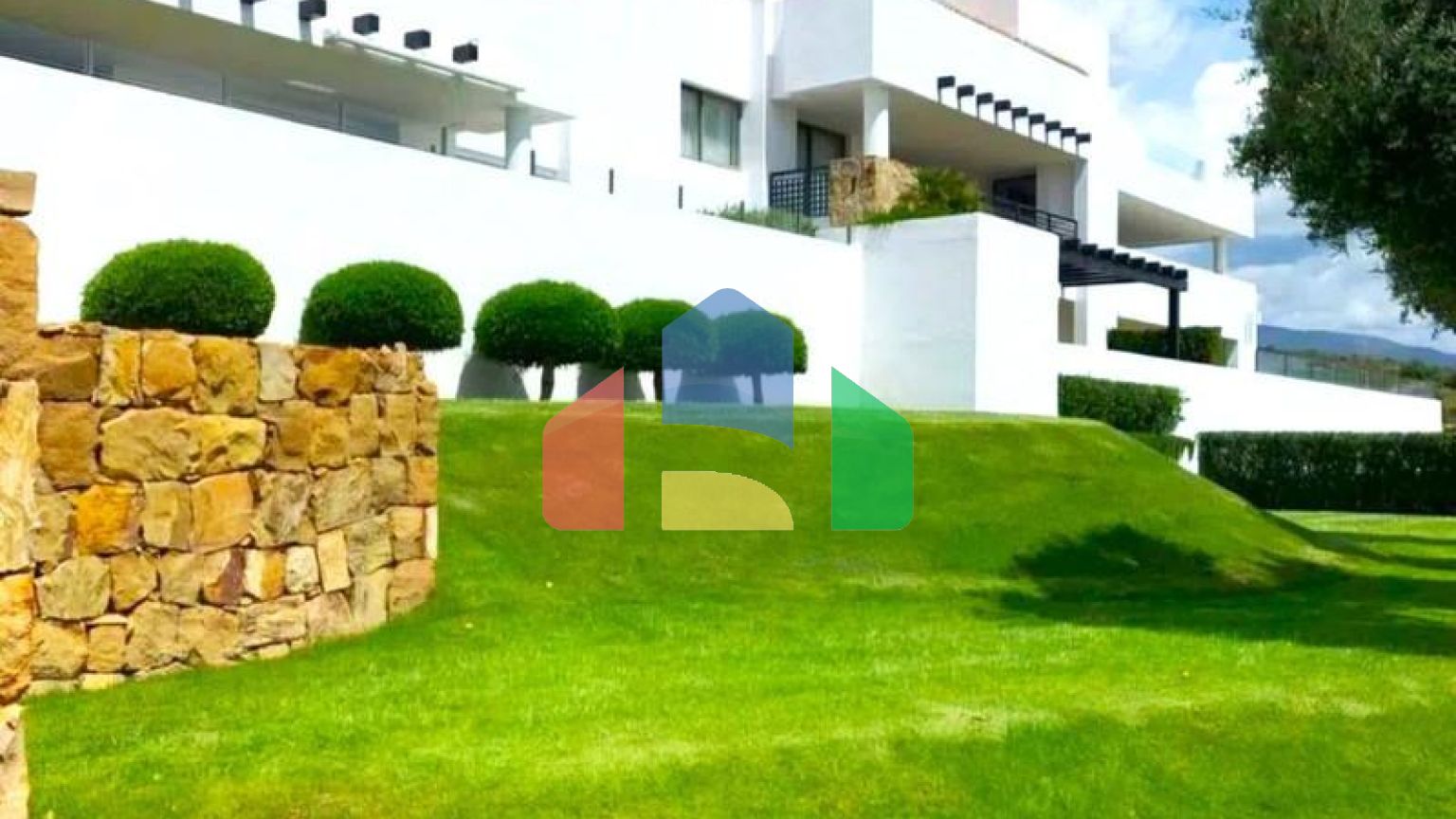 Апартаменты в Benahavis ID LF0857