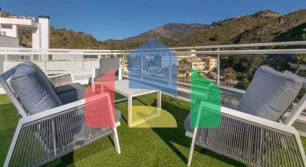 Penthouse Duplex for sale in Benahavís