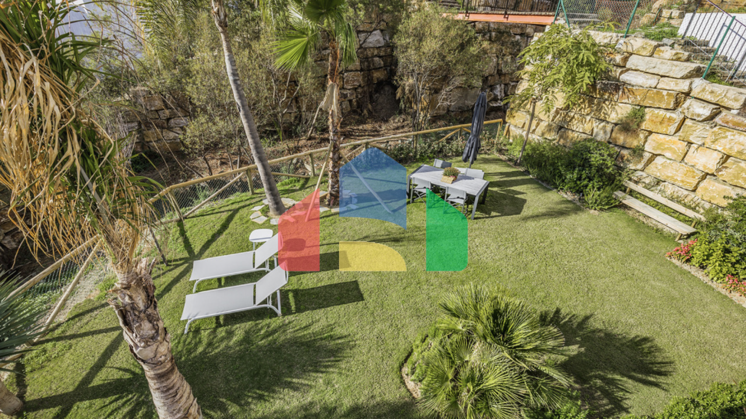 Эксклюзивная квартира в Бенахависе, Марбелья.