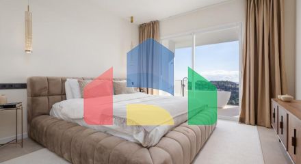 Апартаменты на среднем этаже в La Quinta